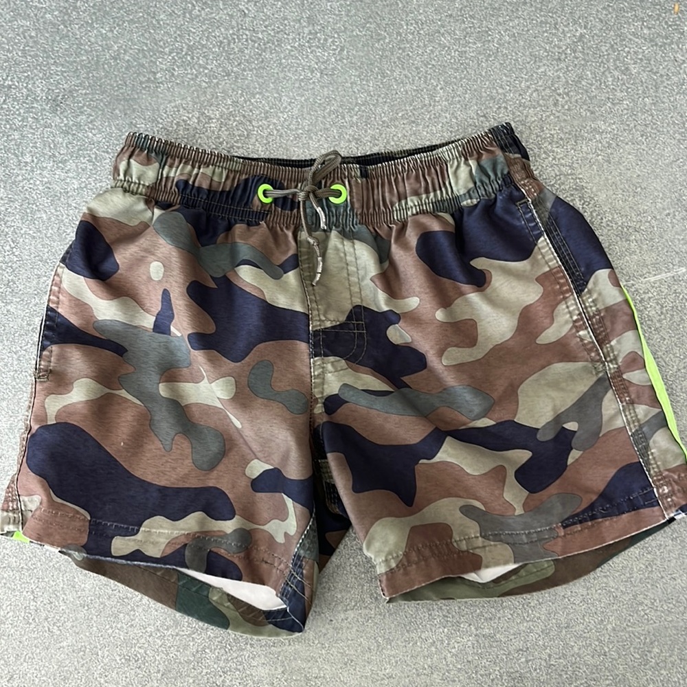 SUNDEK kids size 8